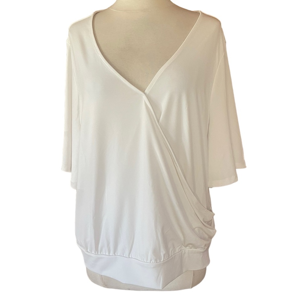 NWOT G by Giuliana Wrap Bell Sleeve‎ Blouse